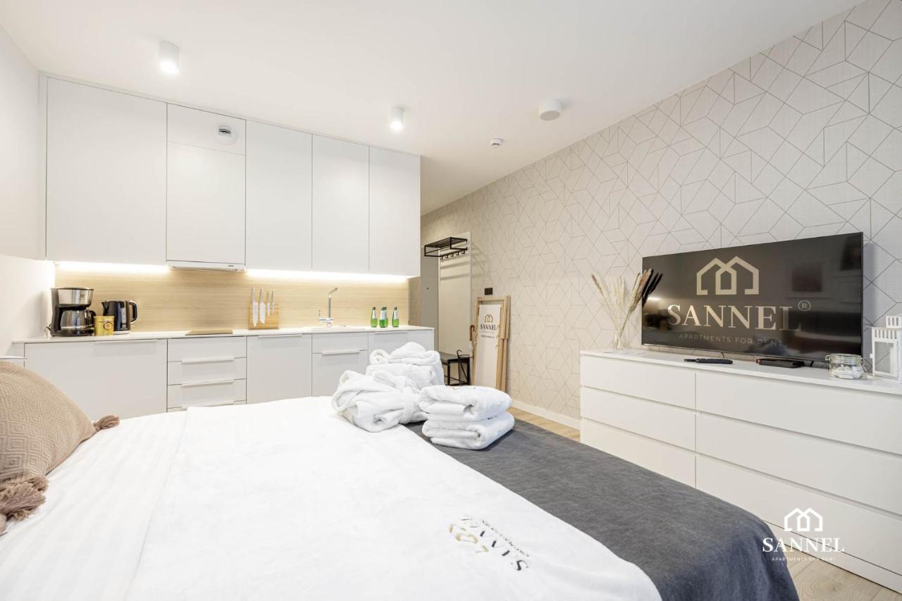 Apartament Baltic Dune Z Dostepem Do Basenow,Jacuzzi,Strefy Saun - Pinea Apartments Pobierowo-Sannel Apartments For Rent 외부 사진