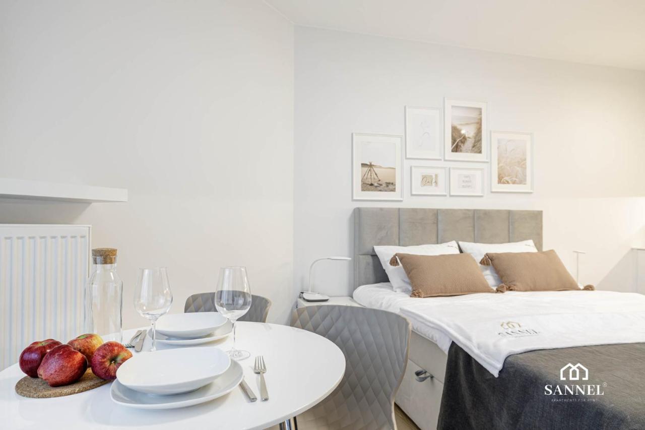 Apartament Baltic Dune Z Dostepem Do Basenow,Jacuzzi,Strefy Saun - Pinea Apartments Pobierowo-Sannel Apartments For Rent 외부 사진